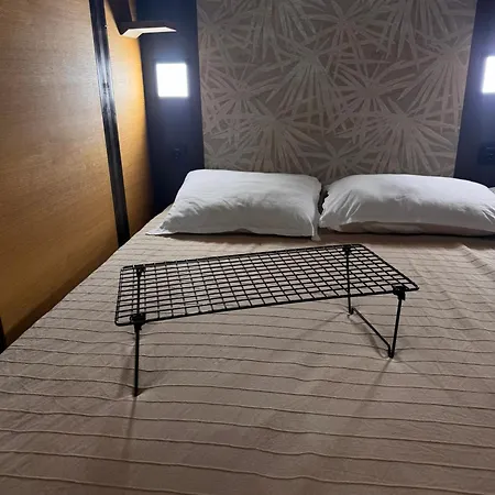 Hostal Swed Cab Embassy *