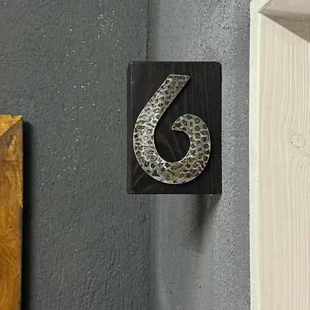 Swed Cab Embassy Warna